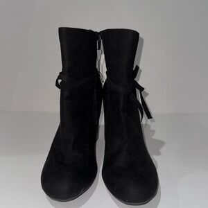 Christian Siriano for Payless Women's 9 Valencia Black Ankle Block Heel Boots